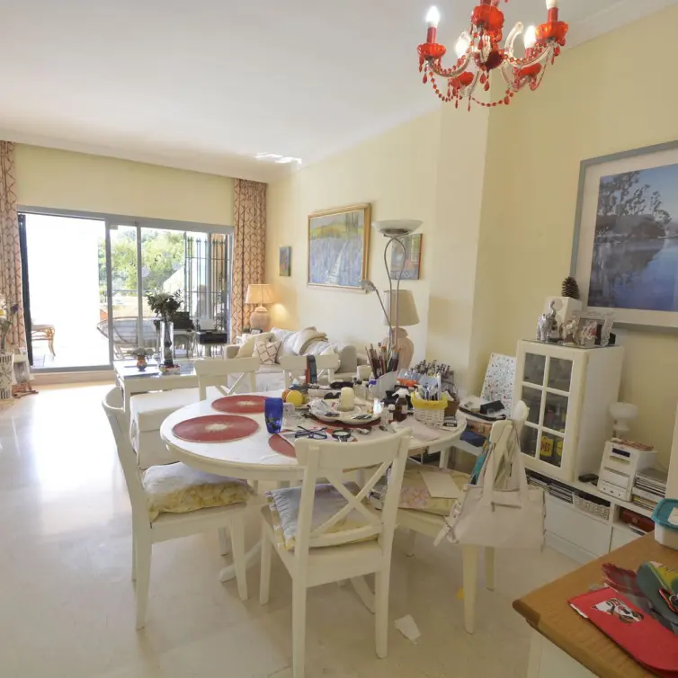 Sale of ground floor apartment in Elviria