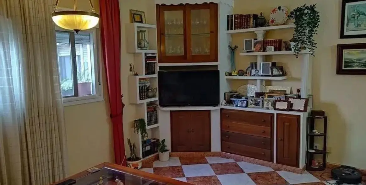 Venta de apartamento en planta media en Centro 9