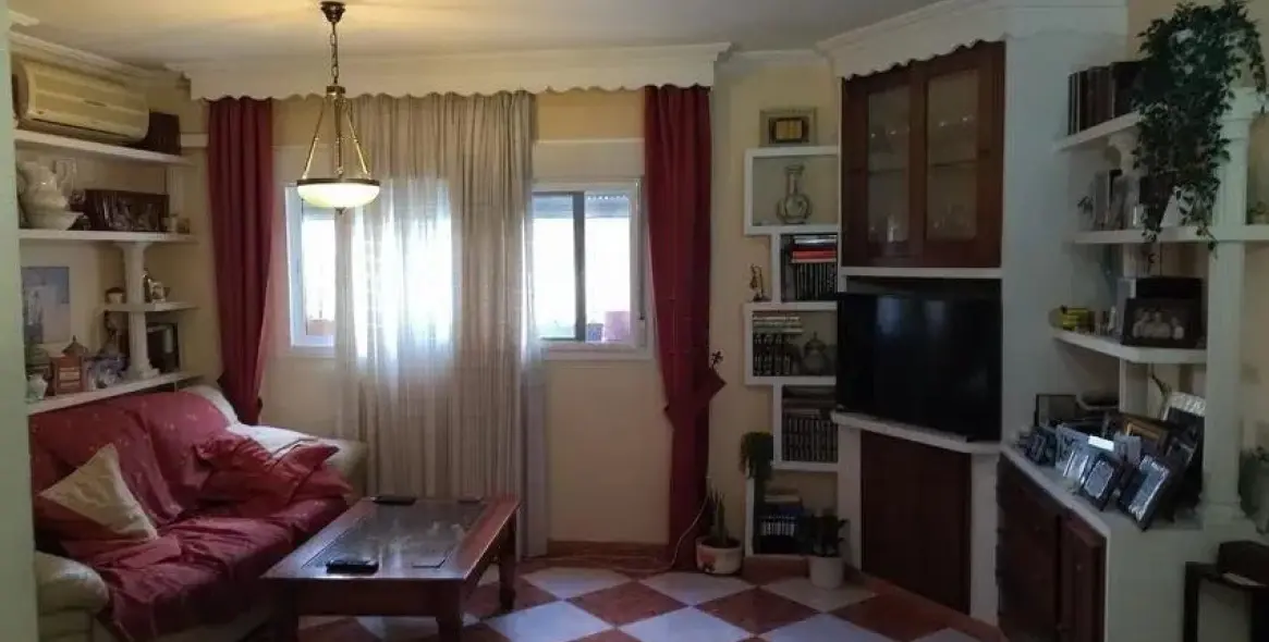 Venta de apartamento en planta media en Centro 10