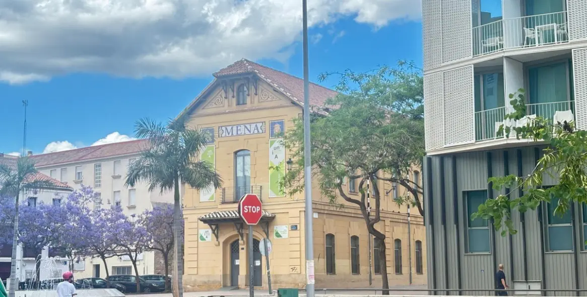 Venta de apartamento en planta media en Centro 24