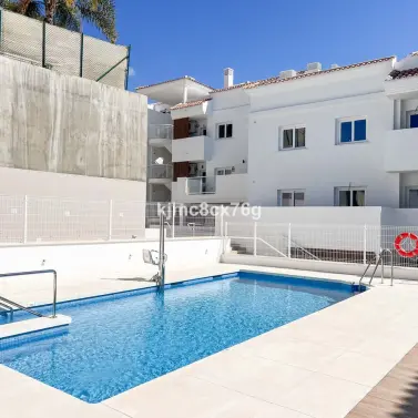 Sale of middle floor apartment in Torreblanca