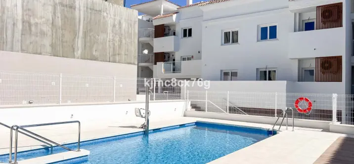 Sale of middle floor apartment in Torreblanca 0