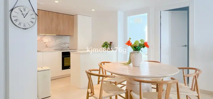 Sale of middle floor apartment in Torreblanca 4