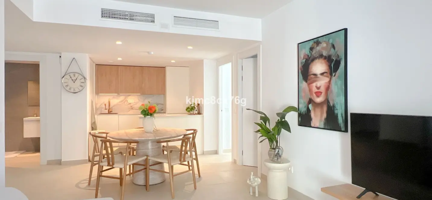 Venta de apartamento en planta media en Torreblanca 2