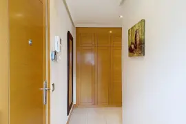 Image 4 thumb