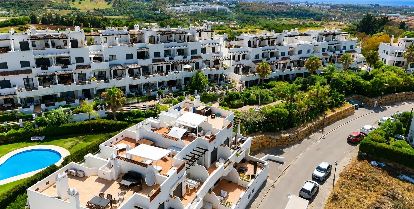 Sale of middle floor apartment in Selwo 37