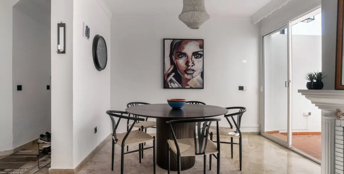 Sale of townhouse in Nueva Andalucía 4