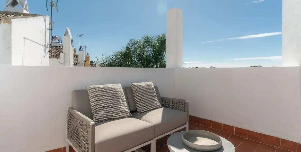 Sale of townhouse in Nueva Andalucía 21