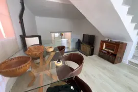 Image 4 thumb