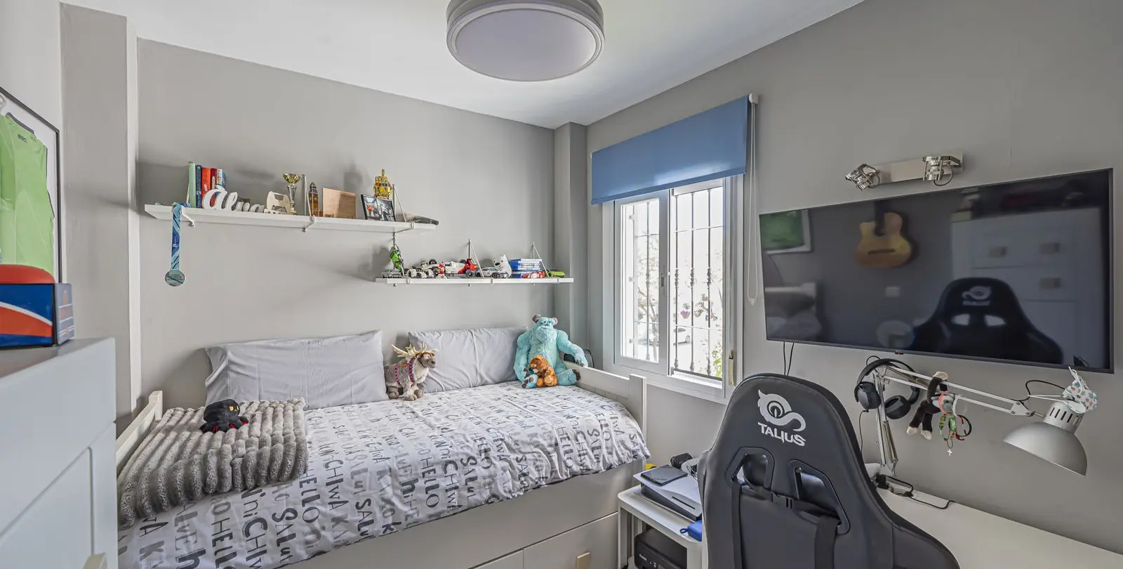 Sale of middle floor apartment in Nueva Andalucía 15