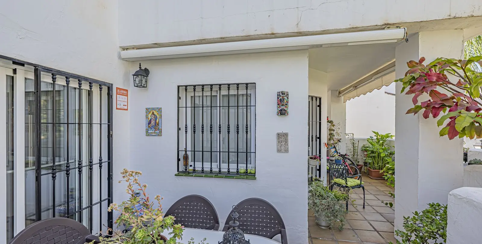 Sale of middle floor apartment in Nueva Andalucía 18