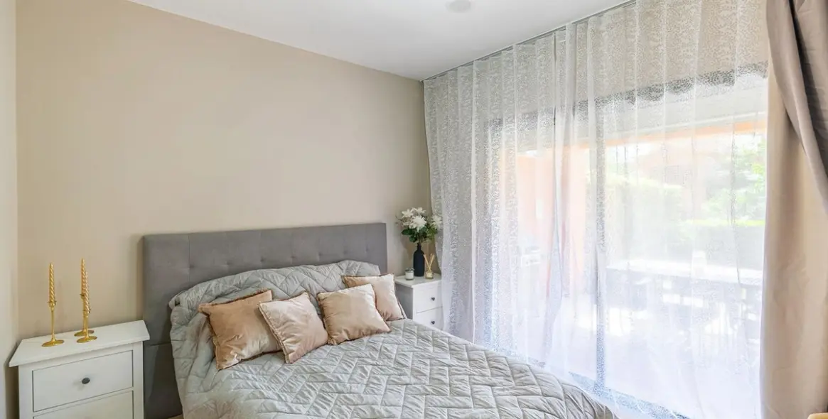 Sale of ground floor apartment in Estepona 7