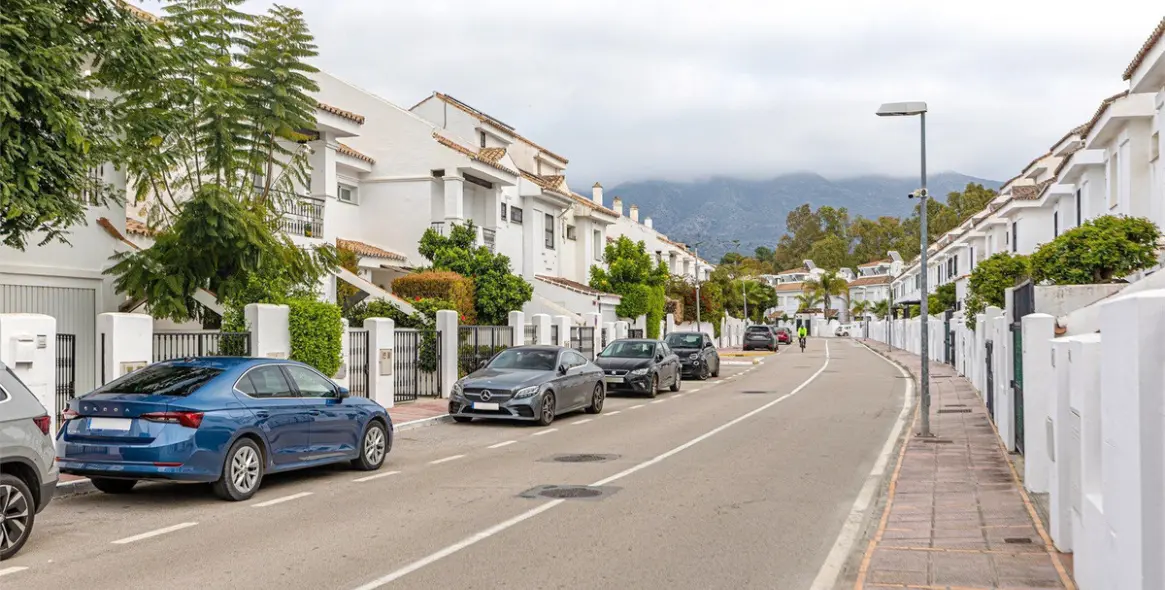 Sale of townhouse in Nueva Andalucía 4