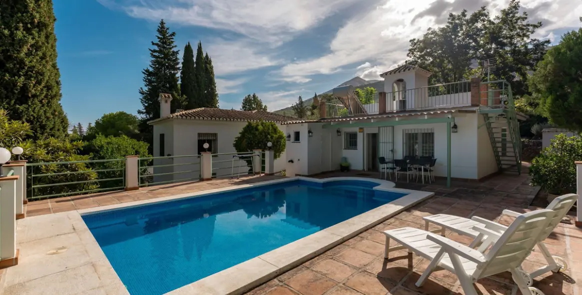 Venta de finca - cortijo en Alhaurín el Grande 1