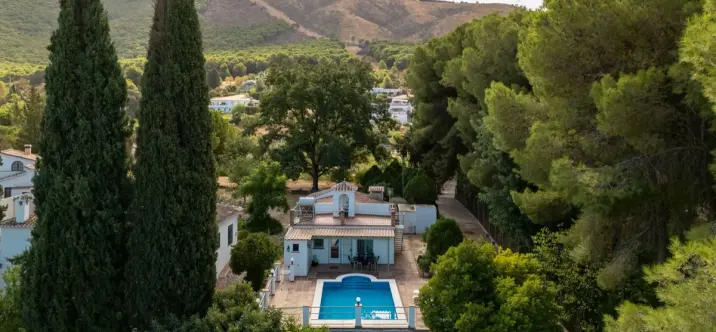Продажа финки в Alhaurín el Grande 1