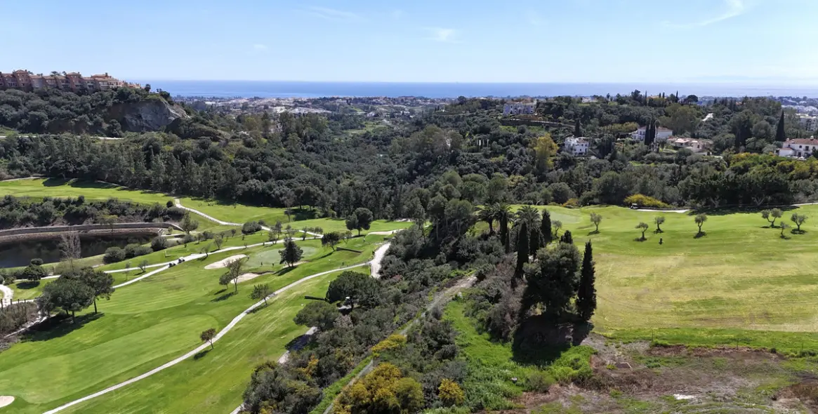 Sale of residential plot in Los Arqueros 1