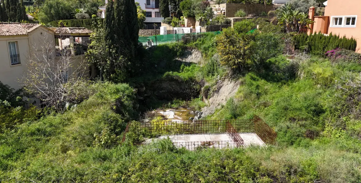Sale of residential plot in Los Arqueros 5