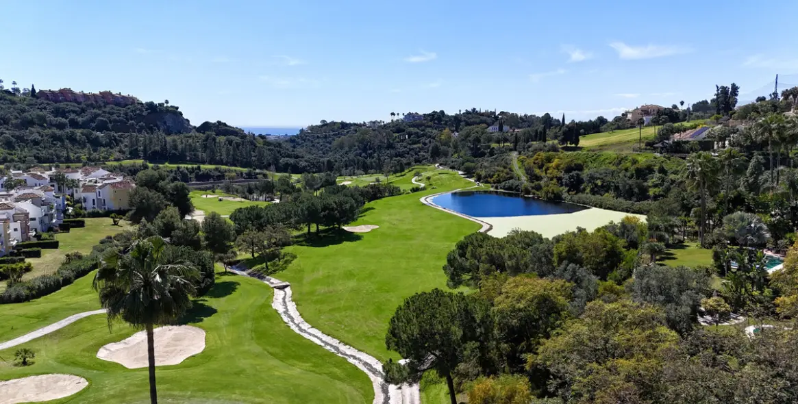 Sale of residential plot in Los Arqueros 8