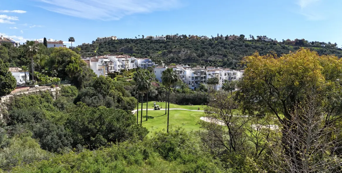 Sale of residential plot in Los Arqueros 11