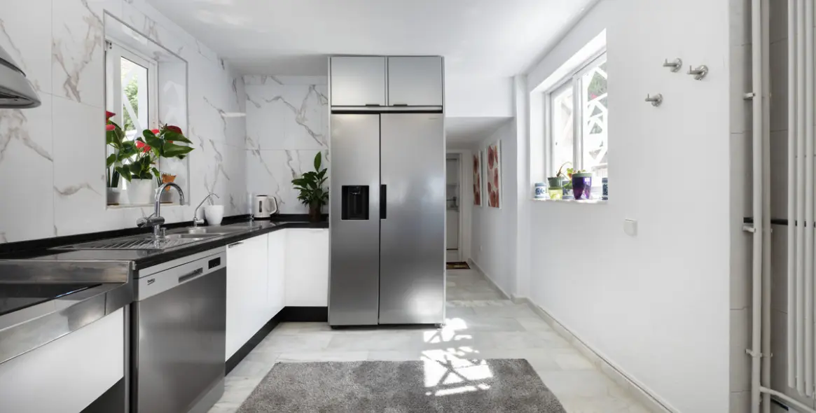 Sale of semi-detached house in Calahonda 21