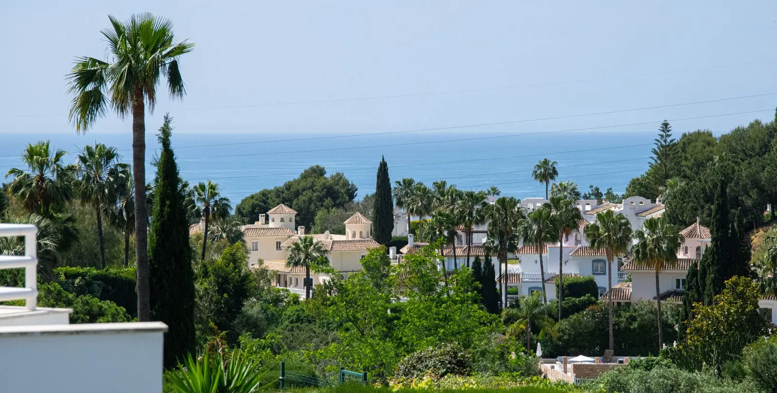 Venta de casa pareada en Calahonda 2