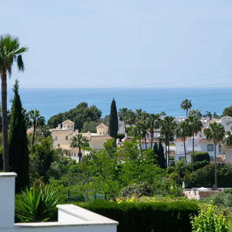 Venta de casa pareada en Calahonda