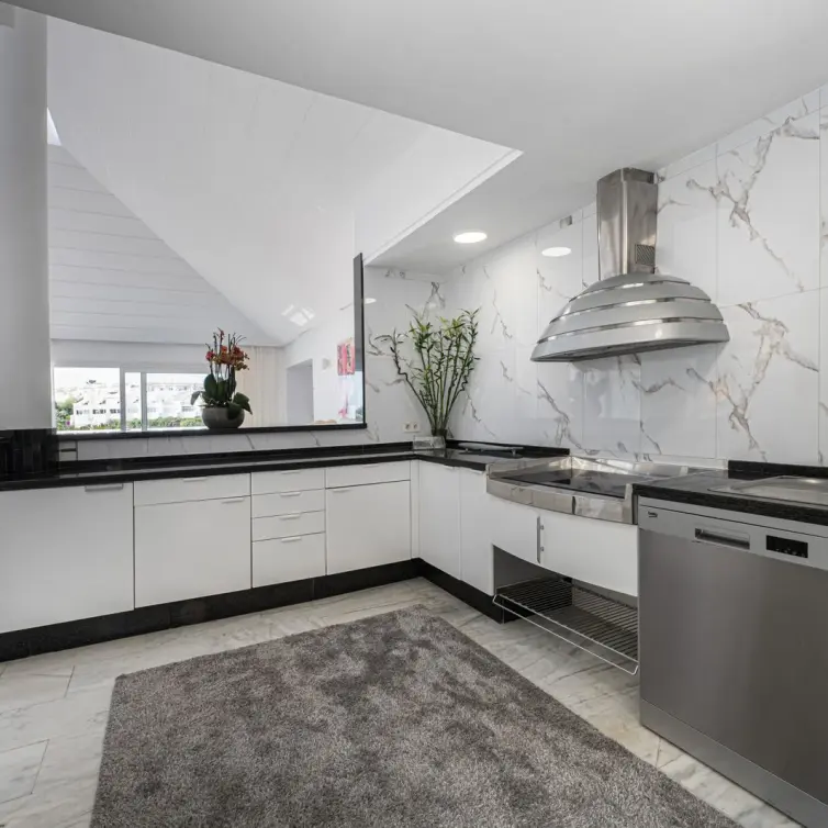 Venta de casa pareada en Calahonda