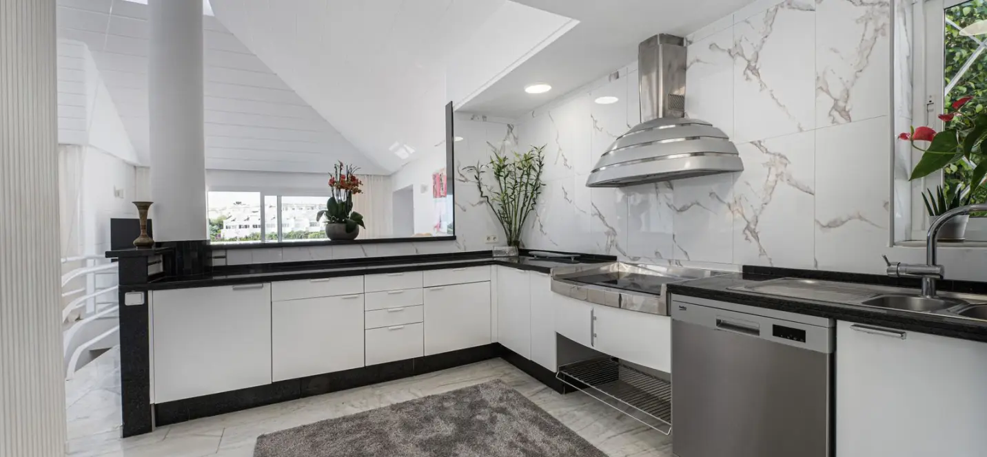 Venta de casa pareada en Calahonda 4