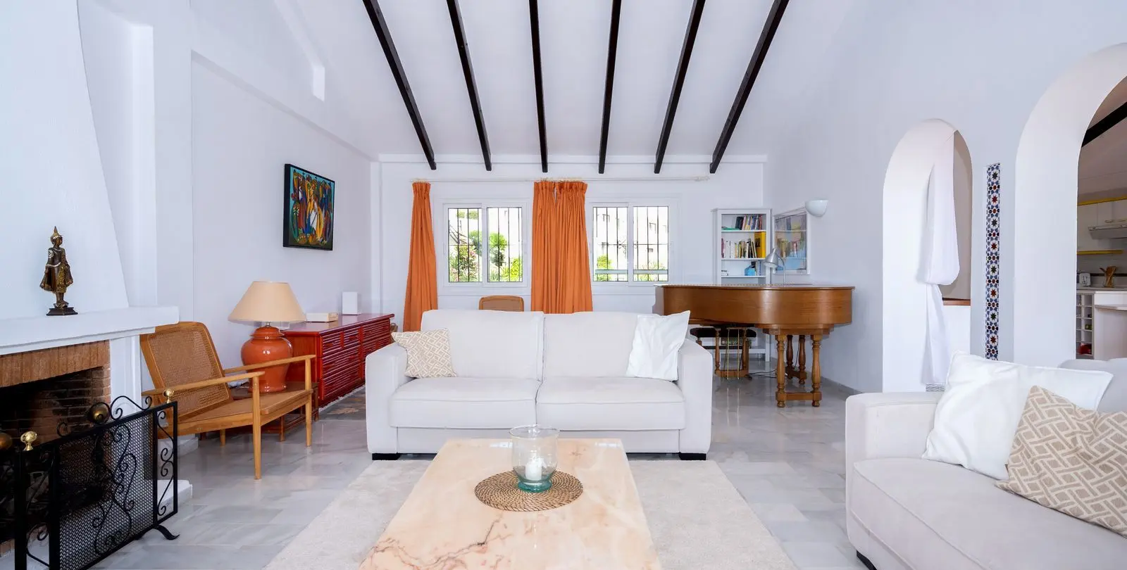 Sale of detached villa in Elviria 8