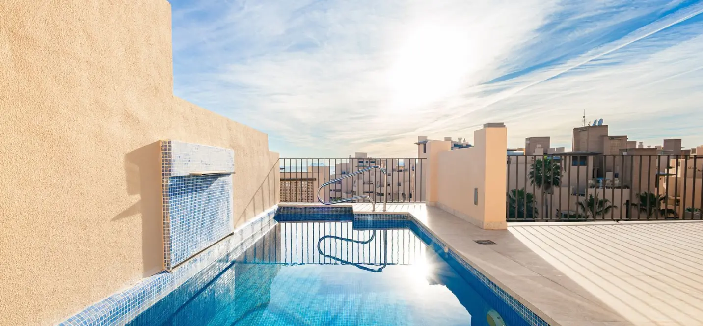 Sale of penthouse duplex in Estepona 0
