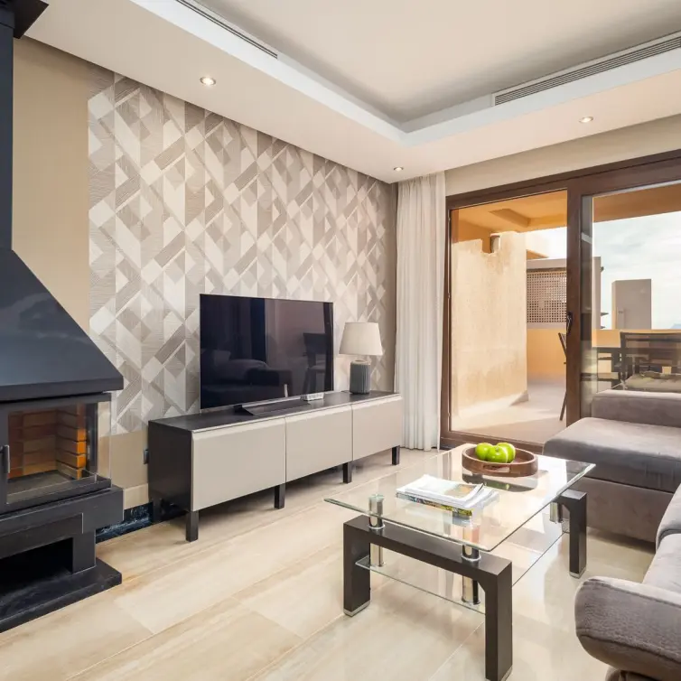 Sale of penthouse duplex in Estepona