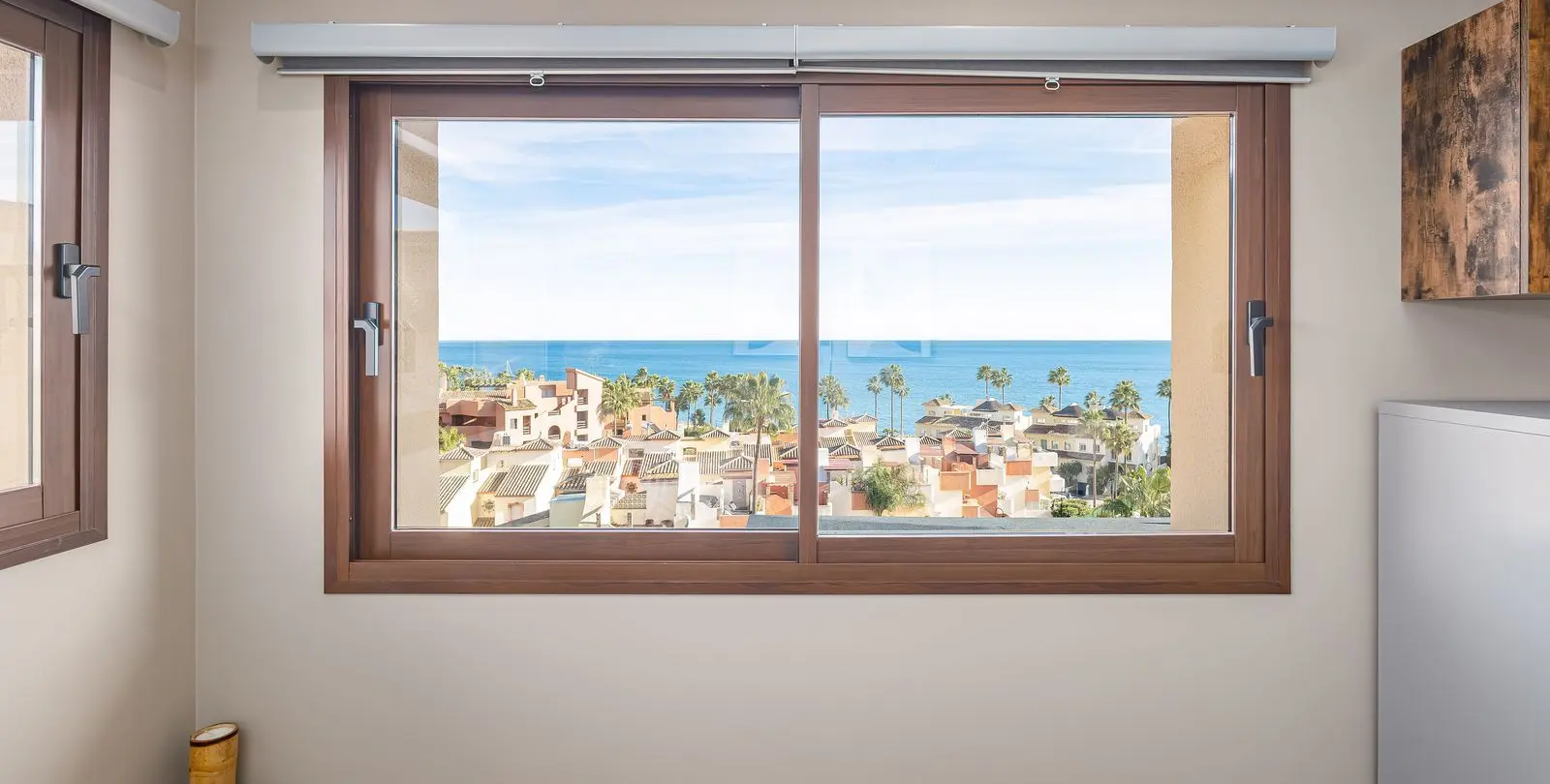 Sale of penthouse duplex in Estepona 16