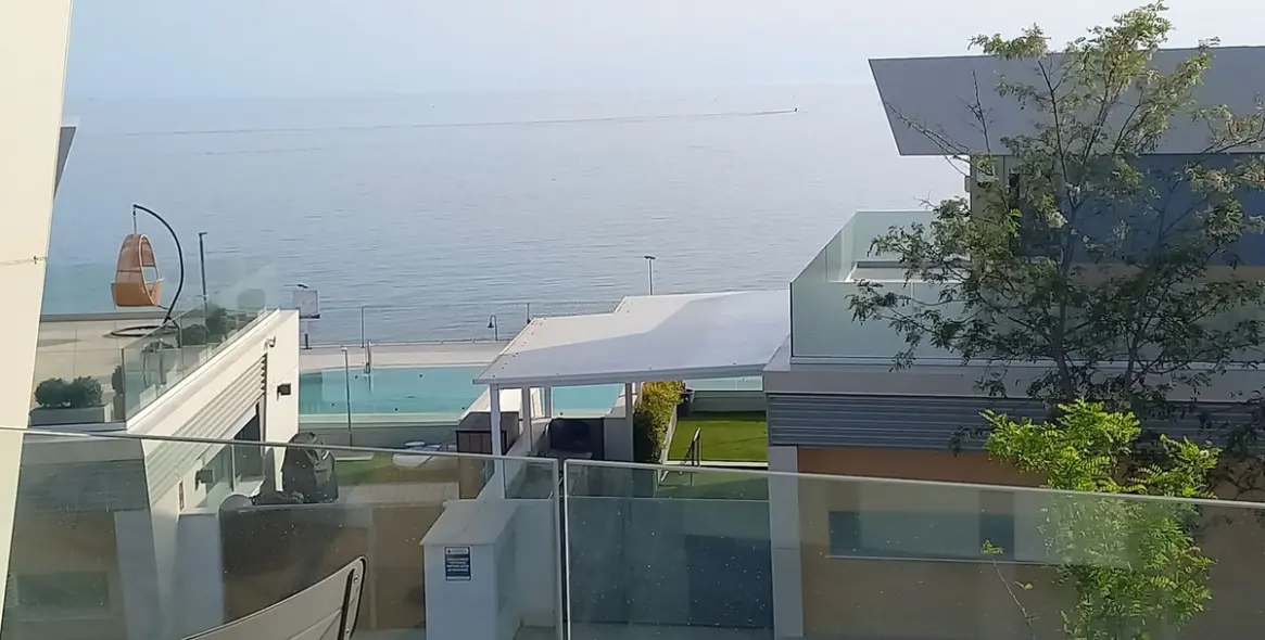 Sale of townhouse in El Chaparral 22