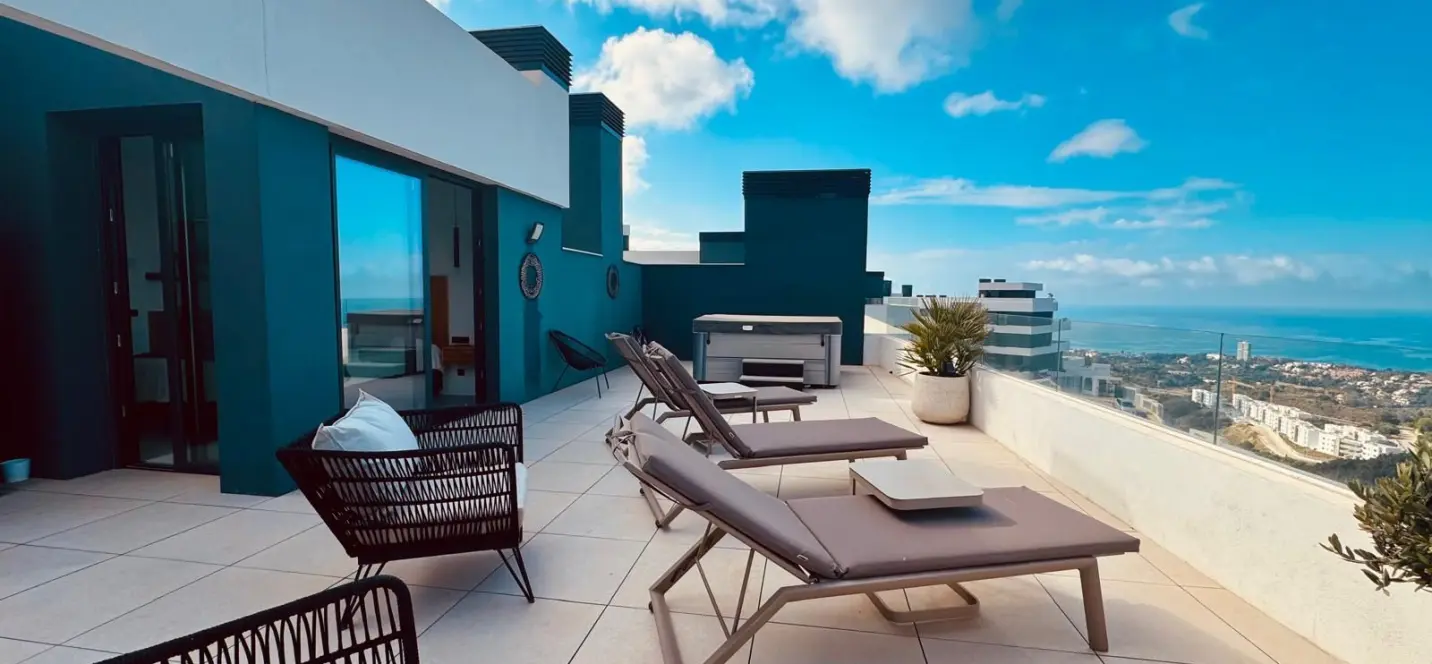 Venta de ático dúplex en Marbella 1