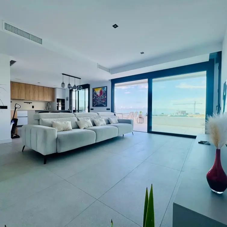 Venta de ático dúplex en Marbella