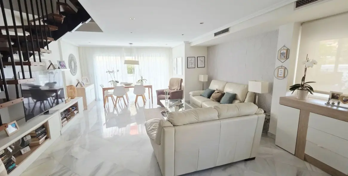 Venta de casa pareada en The Golden Mile 7