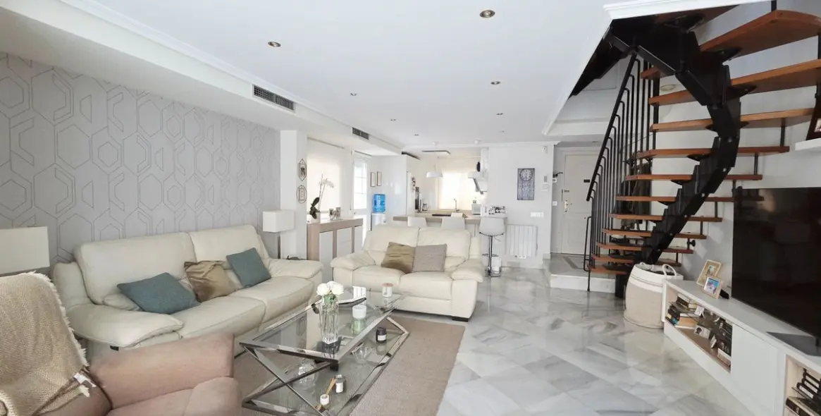Venta de casa pareada en The Golden Mile 9