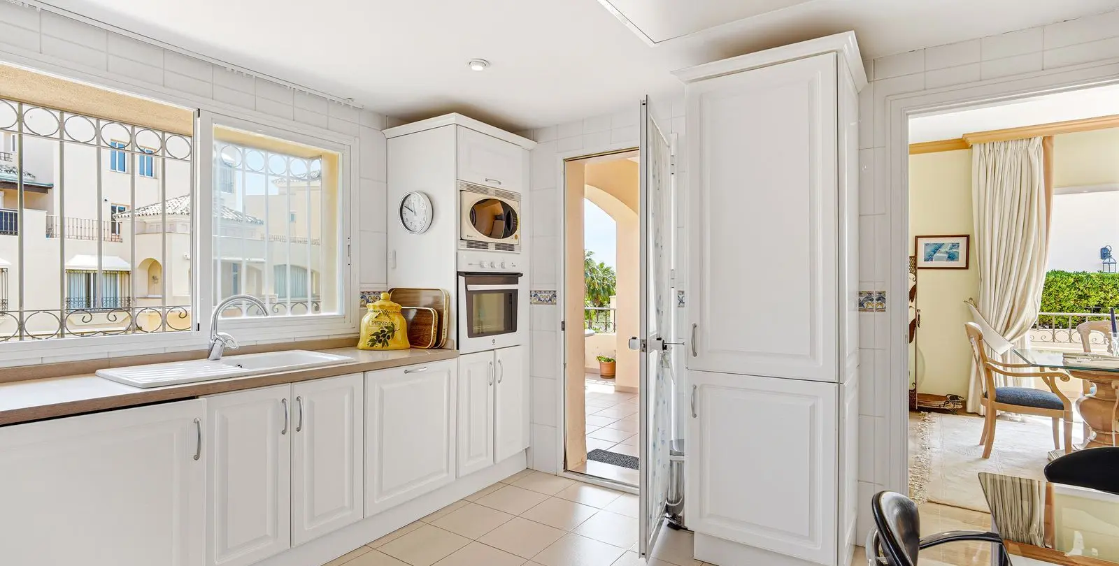 Venta de ático dúplex en Elviria 15