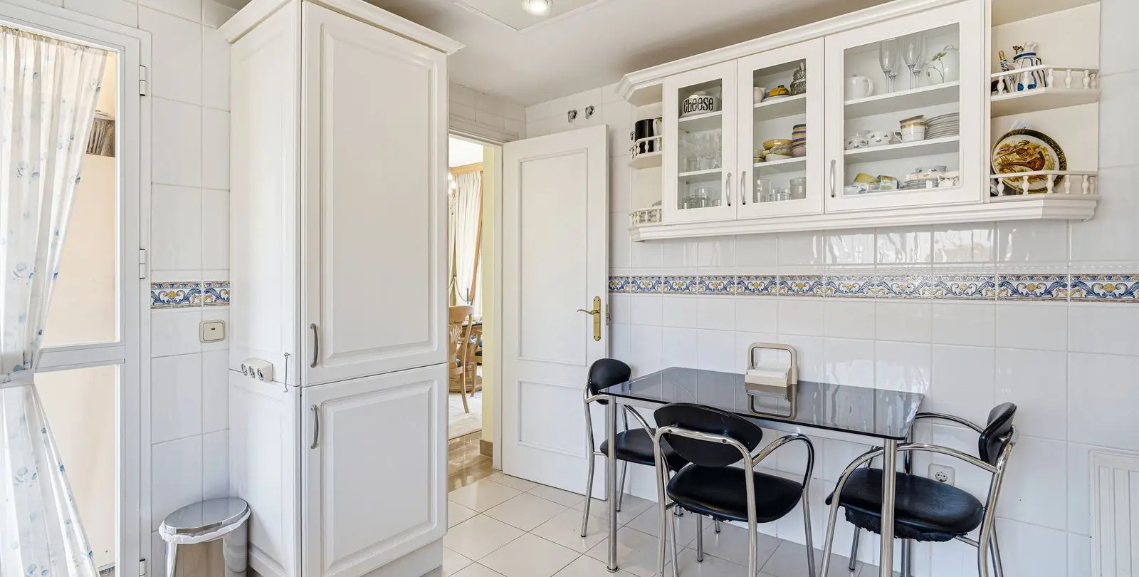 Venta de ático dúplex en Elviria 18