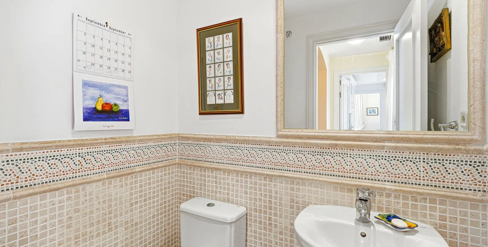 Venta de ático dúplex en Elviria 25
