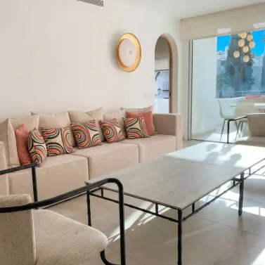 Продажа апартаментов на среднем этаже в Puerto Banús