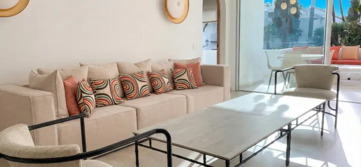 Продажа апартаментов на среднем этаже в Puerto Banús 2