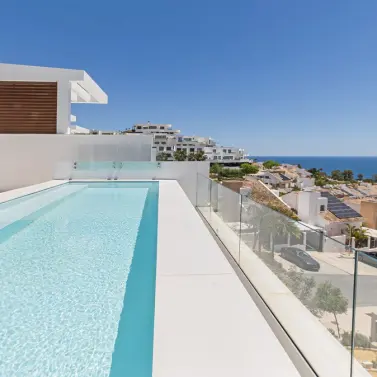 Продажа  отдельно стоящей виллы в Benalmadena