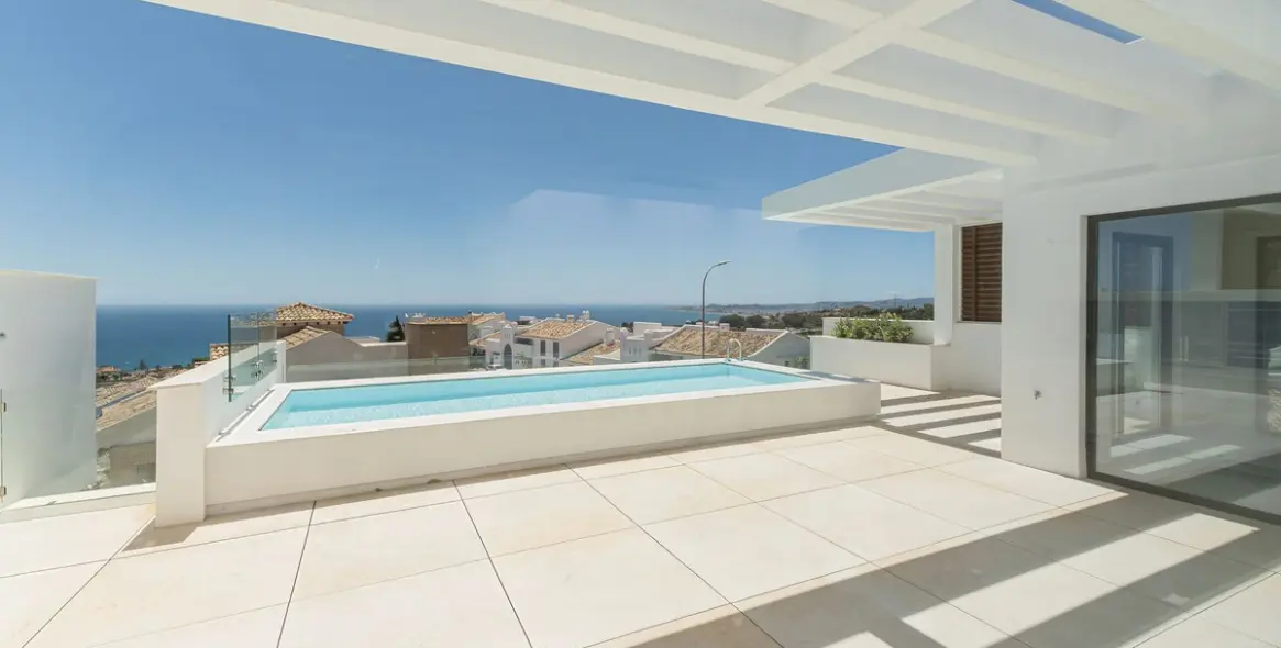 Продажа  отдельно стоящей виллы в Benalmadena 7