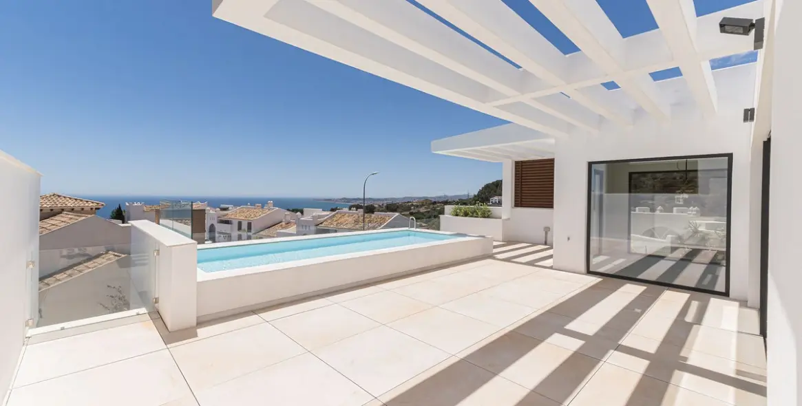 Продажа  отдельно стоящей виллы в Benalmadena 17