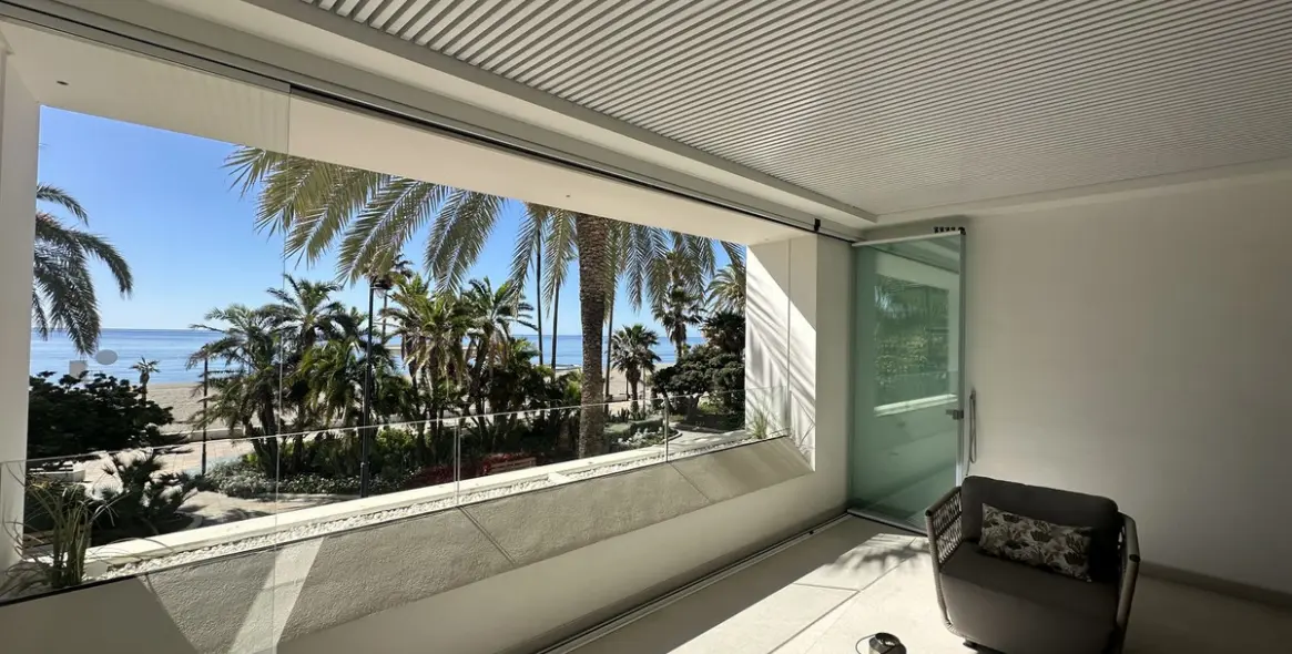 Продажа апартаментов на среднем этаже в Estepona 2