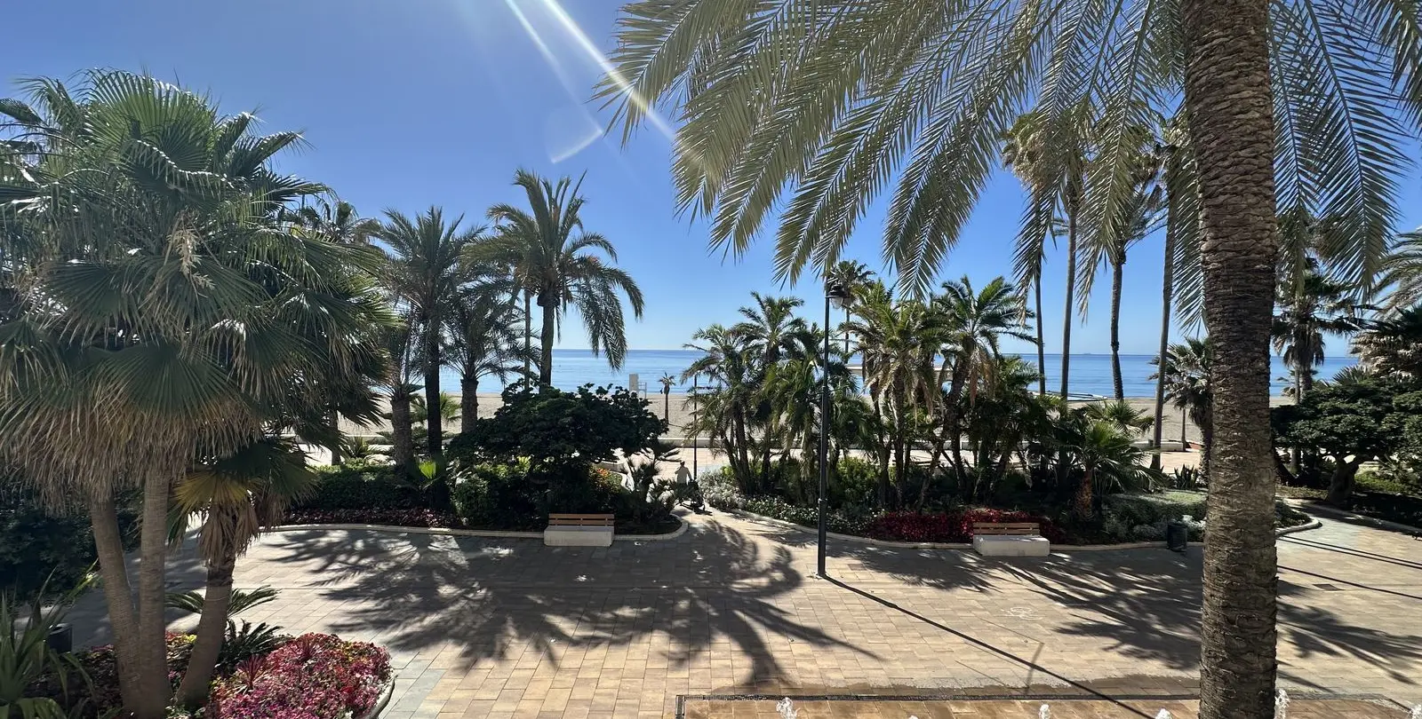 Продажа апартаментов на среднем этаже в Estepona 5