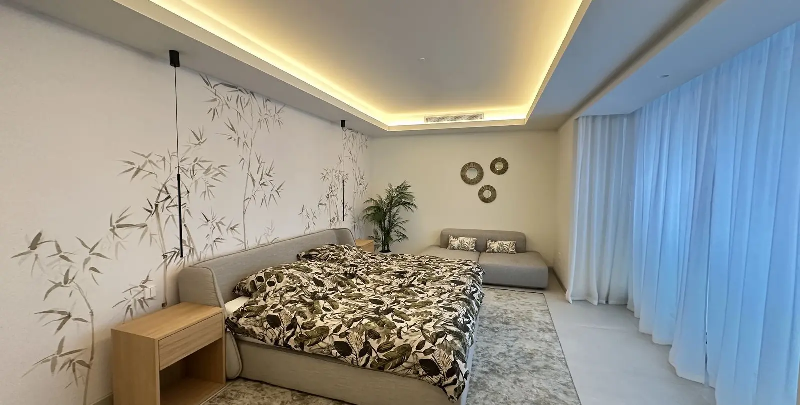 Продажа апартаментов на среднем этаже в Estepona 13