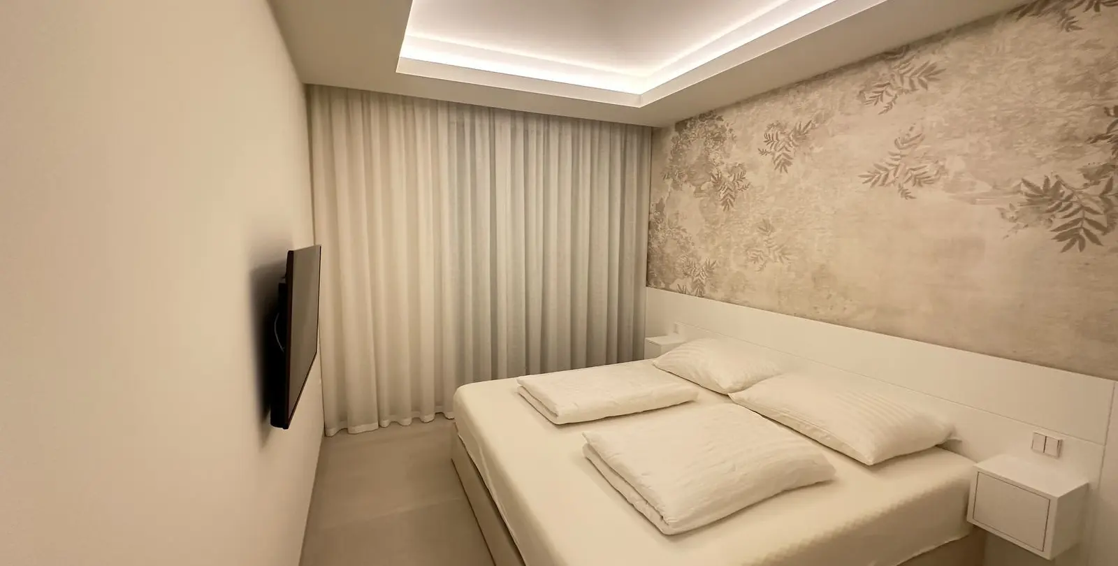 Продажа апартаментов на среднем этаже в Estepona 21