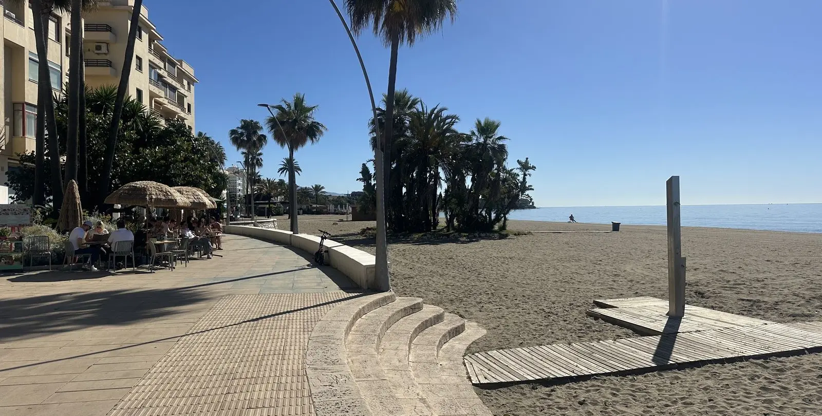Продажа апартаментов на среднем этаже в Estepona 33